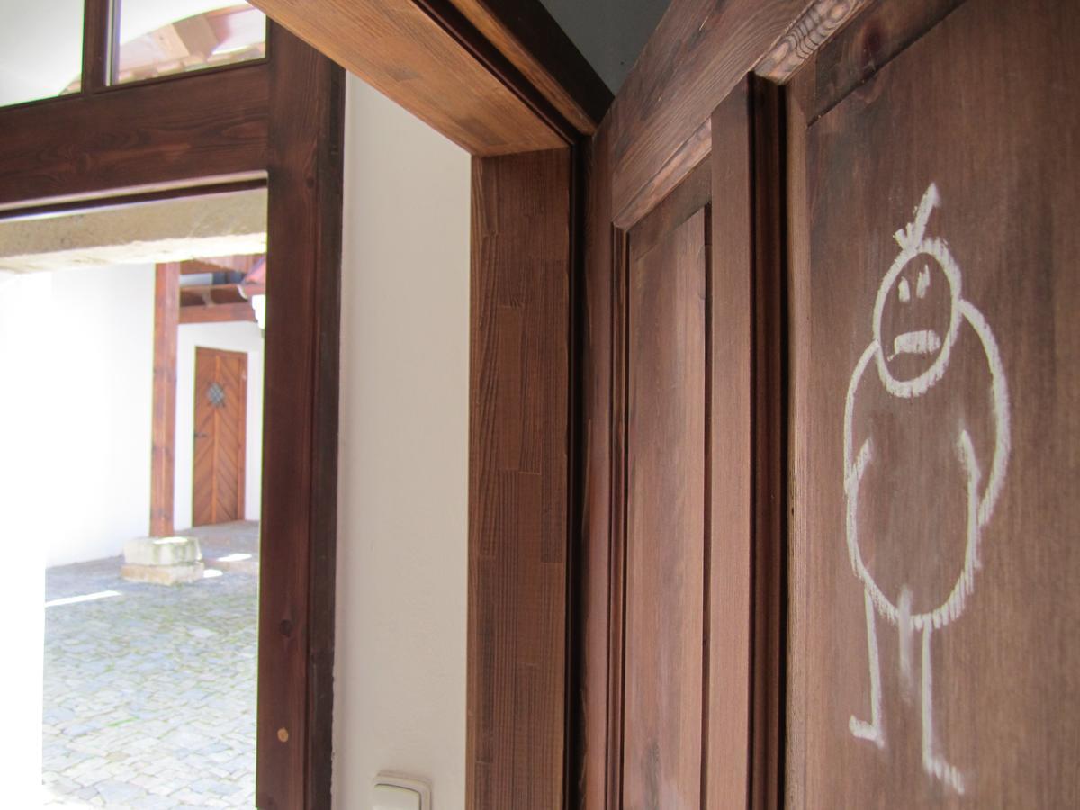Holubnik Statecnych Zen Kralovych Otel Luže Dış mekan fotoğraf